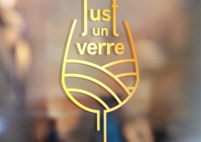Just Un Verre